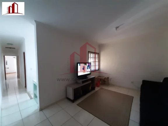 Imagem Imperdível: Casa à venda em Caieiras-SP, bairro Serpa, 3 quartos, 1 suíte, 2 salas, 1 banheiro, 2 vagas de garagem, 122,12m².