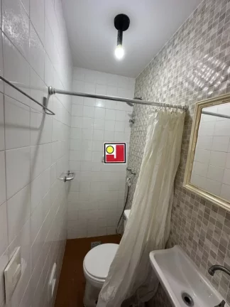 Imagem Vendo 1Q Praia da Barra, 2 vagas, frente mar e lagoa, sol nasc, depd, cozinha grande, ÔNIBUS, clube, tênis, squash, futebol, piscina, churrasqueira,