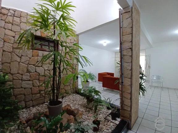 Imagem Casa à venda, no Prado, 7/4 sendo 4 suítes, 3 wc, 372 m2, 2 vagas de garagem
