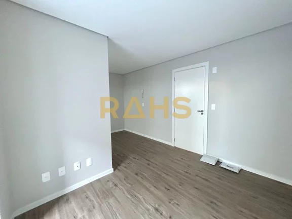 Imagem Excelente apartamento giardino localizado no bairro Costa e Silva, próximo ao IFSC. Conta 2 quartos...