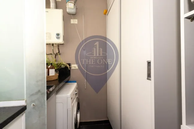 Imagem Imperdível apartamento à venda na Aclimação, São Paulo-SP! 3 quartos, 1 suíte, 2 salas, 2 banheiros, 1 vaga, 65m².