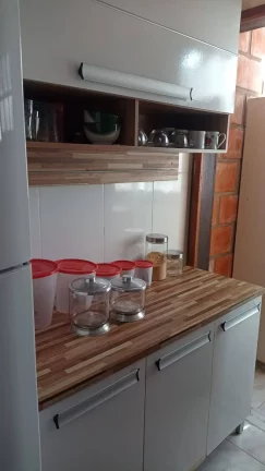 Imagem APARTAMENTO MOBILIADO COM UM DORMITÓRIO PRAIA MARANDUBA