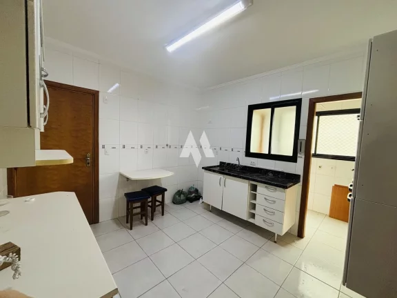 Imagem Apartamento à venda 3dormitórios,2 suítes e 2 vagas demarcadas - Pompéia / Santos