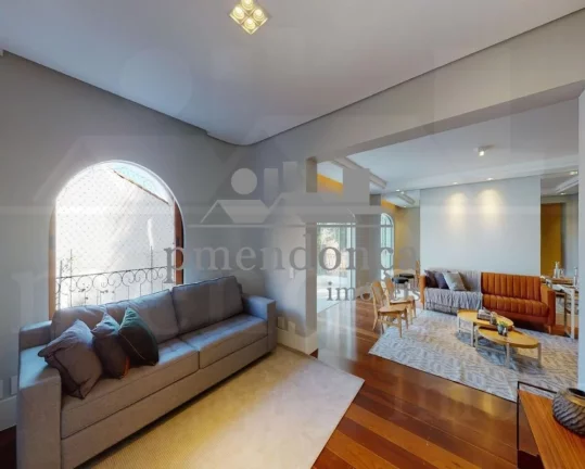 Imagem Apartamento na Vila Madalena com 2 suítes e 3 vagas, 216m²