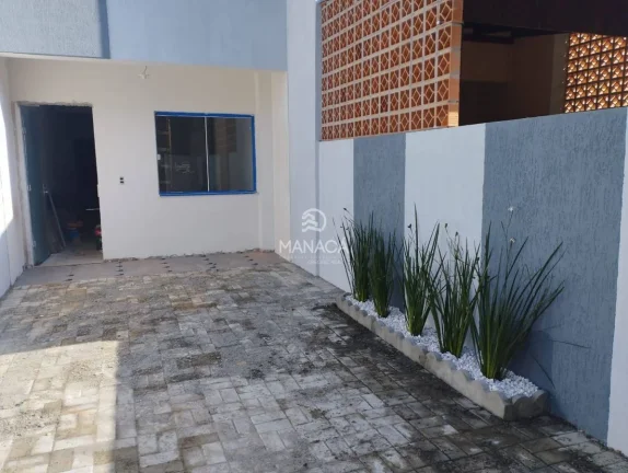 Imagem Sobrado com 2 quartos a venda no bairro Itacolumi, Piçarras