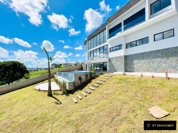 Imagem Casa Cinematográfica localizada em Atibaia! Aceita financiamento bancário!