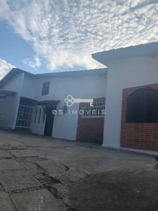 Imagem Casa COMERCIAL no miolo da Granja Viana