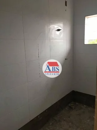 Imagem Sobreposta alta. Ótima localização. Aceita FGTS e financiamento.