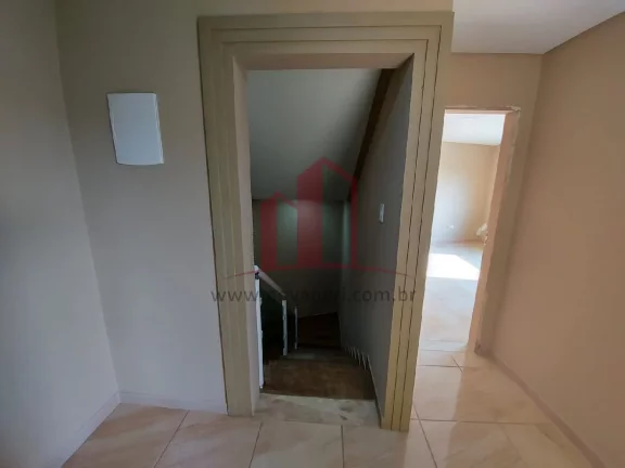 Imagem Espetacular casa à venda em Franco da Rocha-SP, Residencial Santo Antônio, 4 quartos, 1 suíte, 2 salas, 2 banheiros, 4 vagas.