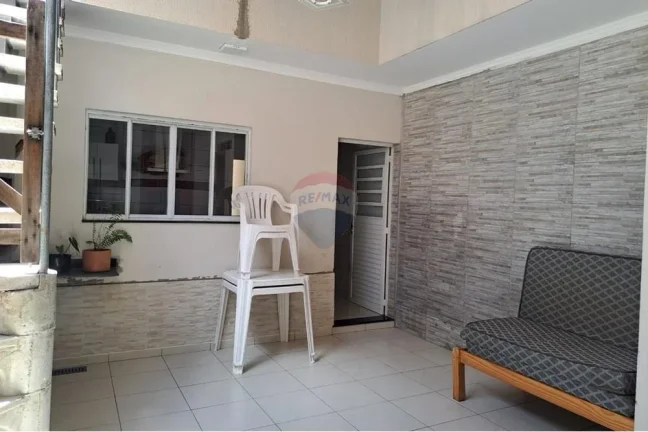 Imagem Casa Moderna em Sorocaba: Conforto e Praticidade