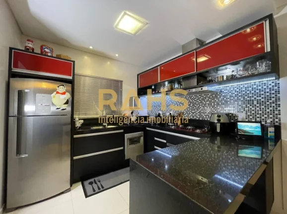 Imagem OPORTUNIDADE! De R$980.000,00 por R$899.000,00! Lindíssimo sobrado no Bairro Gloria, com fácil ace...