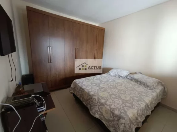 Imagem Casa com 3 Quartos à Venda, 340 m² em Cruzeiro - Ibirité