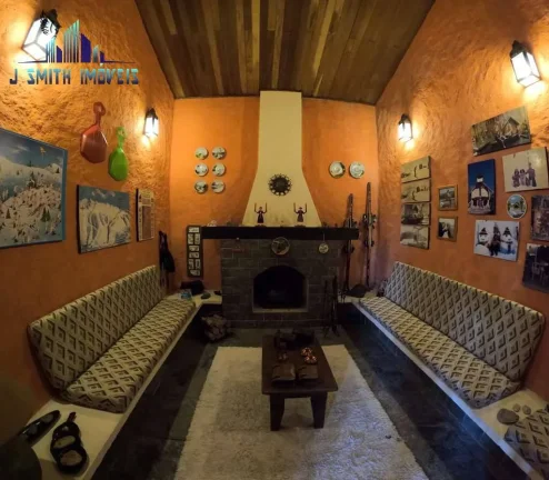 Imagem Chácara com 4.192m², casa principal + anexos SPA e academia! Em Condomínio.