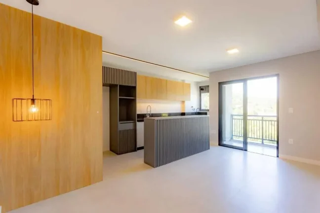Imagem Apartamento semi-mobiliado com 2 suítes e 2 vagas de garagem na Praia dos Amores