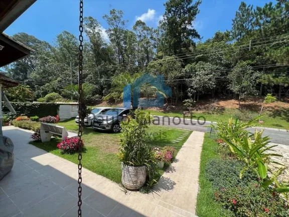 Imagem Casa à venda, linda, confortável e lazer na Granja Viana!
