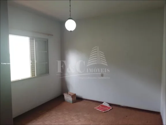 Imagem Casa para Venda em Iracemápolis, Centro, 5 dormitórios, 1 banheiro, 1 vaga