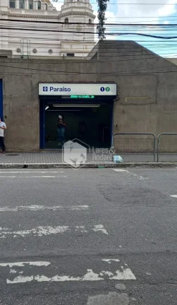 Imagem SALA À VENDA, COM 37M² 2 SALAS + RECEPÇÃO, 2 BANHEIROS, COM SACADA E VISTA DO NONO ANDAR, COM 1 VAGA EM FRENTE A ESTAÇÃO PARAISO DO METRÔ - VILA MARIANA