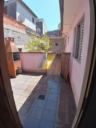 Imagem Imóvel com suíte e estrutura para 2 moradias independentes