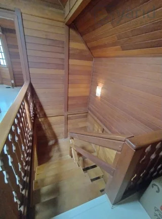 Imagem Imóvel de luxo no Condomínio Bosque de Grevílea em Vinhedo-SP: 3 quartos, 2 suítes, 3 salas, 3 banheiros, 4 vagas, 245m².