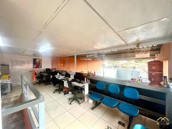 Imagem Casa com Salão a Venda - 03 Quartos (1 suíte) - Ponte São João - Jundiaí/SP