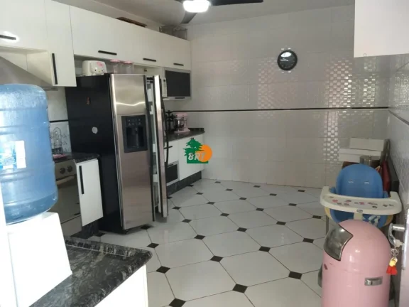 Imagem Chácara para Venda em São Roque, Marmeleiro, 3 dormitórios, 1 suíte, 1 banheiro