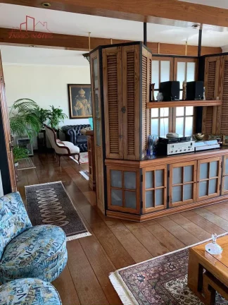 Imagem Belíssimo apartamento de 234m² - 4 dormitórios