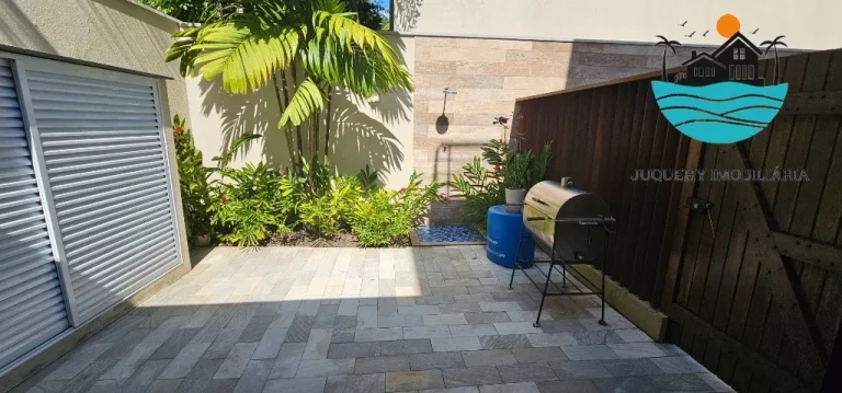 Imagem Casa em condomínio pé na areia - Temporada, com 5 suítes, 1 térrea, serviço de praia, acomodação para 14 pessoas, 4 vagas | Juquehy Imobiliária