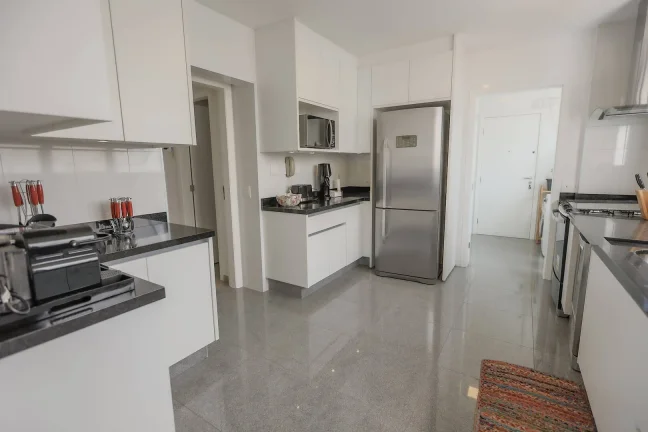 Imagem Apartamento Brooklin - 227M², 3 Dorms, 3 Suítes, 3 Vagas, Varanda.