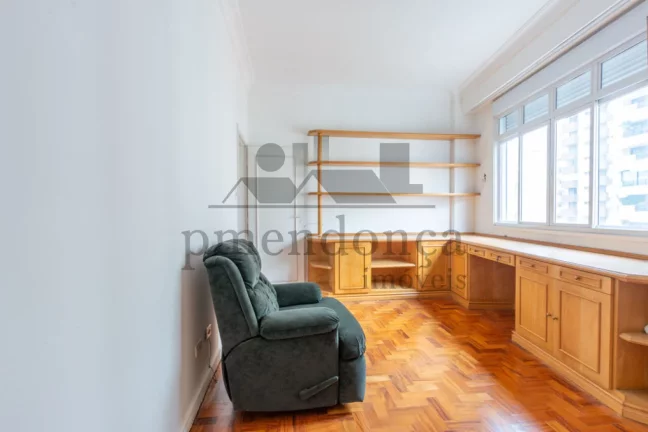 Imagem Apartamento em prédio charmoso na Rua Baronesa de Itu, 3 quartos (1 suíte) e 1 vaga.