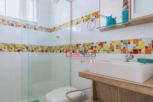 Imagem Cobertura com 4 dormitórios à venda, 210 m² por R$ 1.550.000,00 - Algodoal - Cabo Frio/RJ