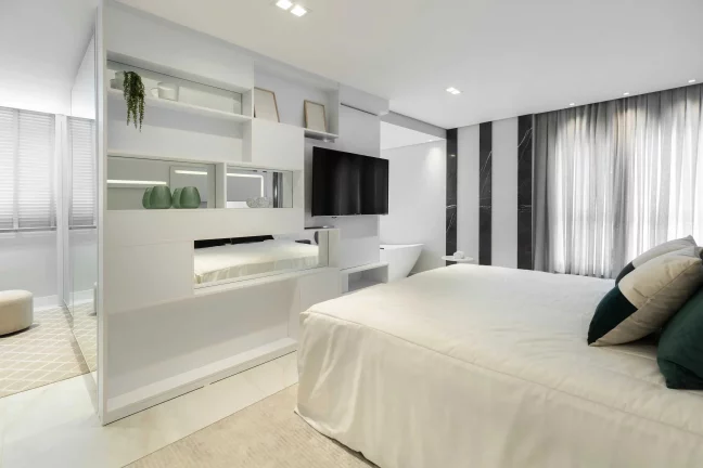 Imagem Apartamento novo com 4 dormitórios sendo 2 suítes e 3 vagas no Centro de Balneário Camboriú