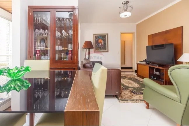 Imagem Apartamento de 82m² | 3 Dormitórios (1 Suíte) | 2 Vagas Fixas | Condomínio com Piscina, Sauna, Horta e Gerador