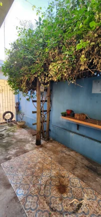 Imagem Linda Casa no centro de Mogi Mirim com 4 dormitórios