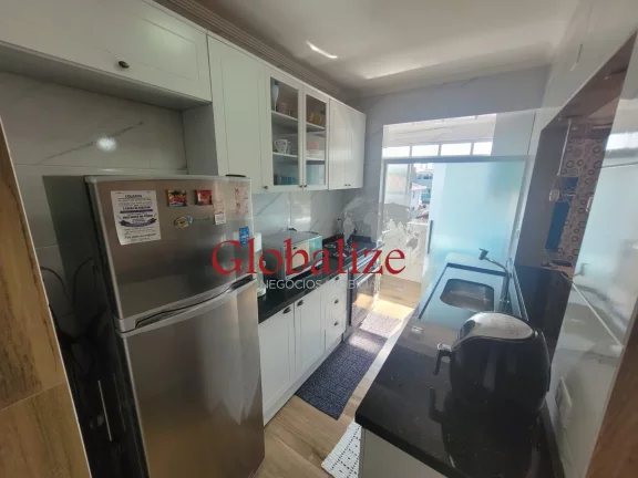 Imagem APARTAMENTO 02 DORMITÓRIOS, R$415.000,00, TODO REFORMADO, COZINHA AMERICANA, PRÓXIMO À PRAIA, 01 VAGA DE GARAGEM SUFICIENTE
