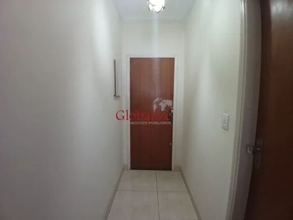Imagem Apartamento para reforma 03 dormitórios sendo 01 suíte 02 banheiros dependencia de empregada completa vaga de garagem, elevador e portaria 24h