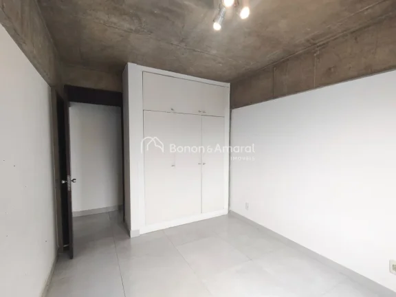Imagem Localizado em uma das regiões mais vibrantes da cidade, este charmoso loft de 50m² combina estilo ...