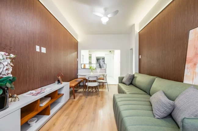 Imagem Apartamento á venda 02 dormitórios 1 suíte com vista para o mar em Santos/Sp
