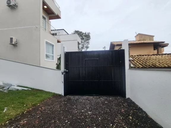 Imagem Casa / Sobrado para Venda em Florianópolis / SC no bairro Santinho