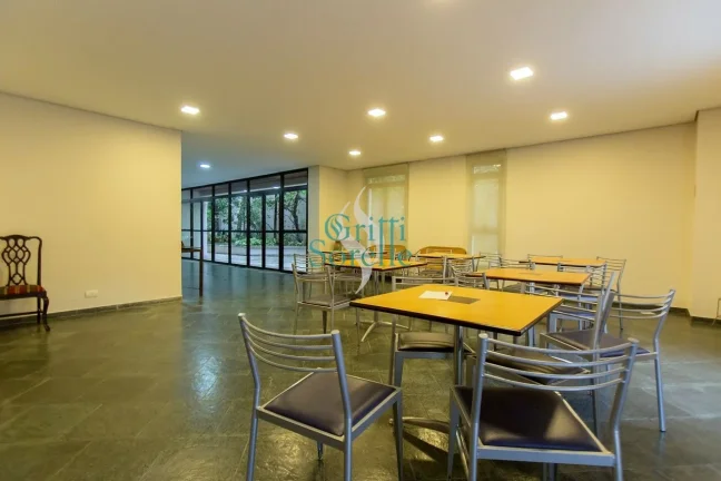 Imagem Apartamento à Venda em Vila Nova Conceição - São Paulo/SP.
