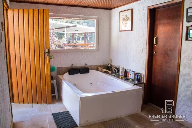 Imagem Casa à venda, 1000 m² por R$ 3.499.000,00 - Iucas - Teresópolis/RJ