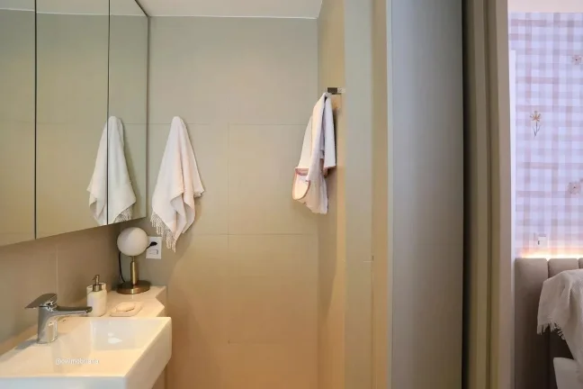 Imagem Localizado no charmoso bairro de Santo Agostinho, este apartamento oferece um estilo de vida confort...