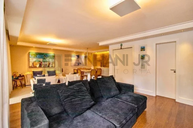 Imagem Apartamento de alto padrão para locação na Indianópolis, São Paulo-SP: 3 quartos, 3 suítes, 3 salas, 4 banheiros, 2 vagas e 164m².