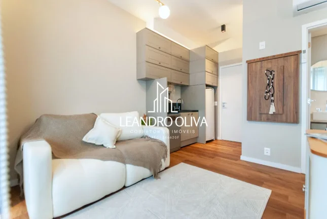 Imagem Condomínio Praça Da Vila - Quer morar ou investir a poucos passos da Praça Pereira Coutinho e Parque do Ibirapuera? Apartamento studio premium espetacular, à venda, na Vila Nova Conceição.