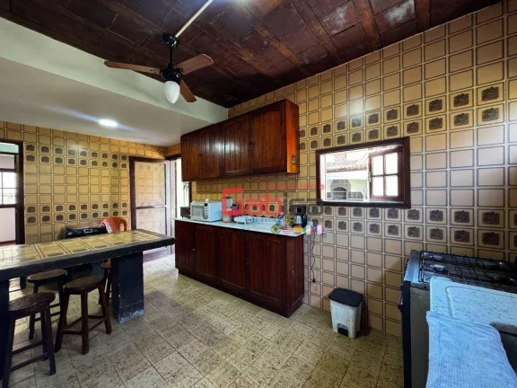 Imagem Casa com 5 dormitórios à venda, 180 m² por R$ 600.000,00 - Praia Linda - São Pedro da Aldeia/RJ