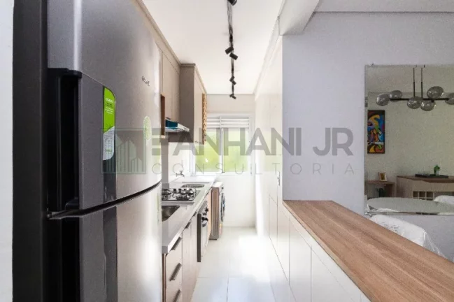 Imagem O Residencial Means do Campo oferece apartamentos de 58m² com 2 dormitórios, sendo 1 suíte, sala para 2 ambientes com varanda, cozinha ampla, 2 wc, ár