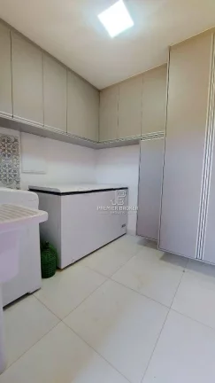 Imagem Casa à venda, 260 m² por R$ 1.000.000,00 - Pessegueiros - Teresópolis/RJ