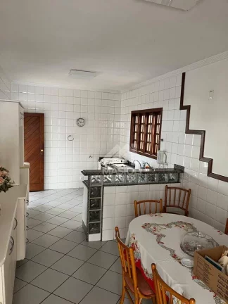 Imagem Casa com 3 dormitórios à venda, 240 m² por R$ 1.260.000,00 - Santa Inês - Vila Velha/ES