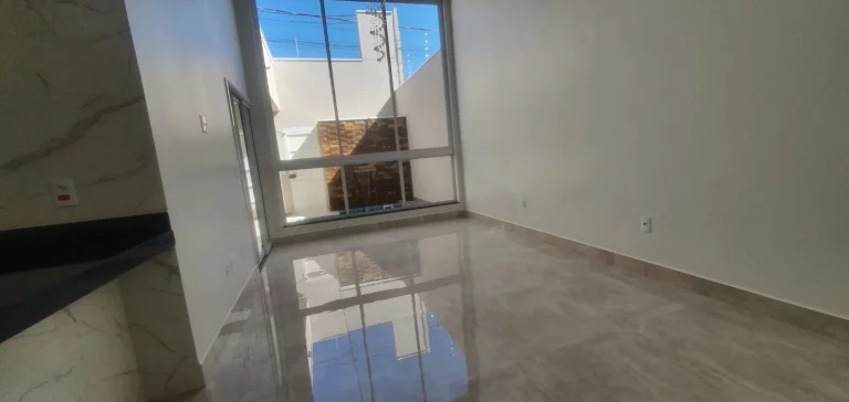 Imagem Casa Nova com Piscina e Área Gourmet. Primo Meneghetti II