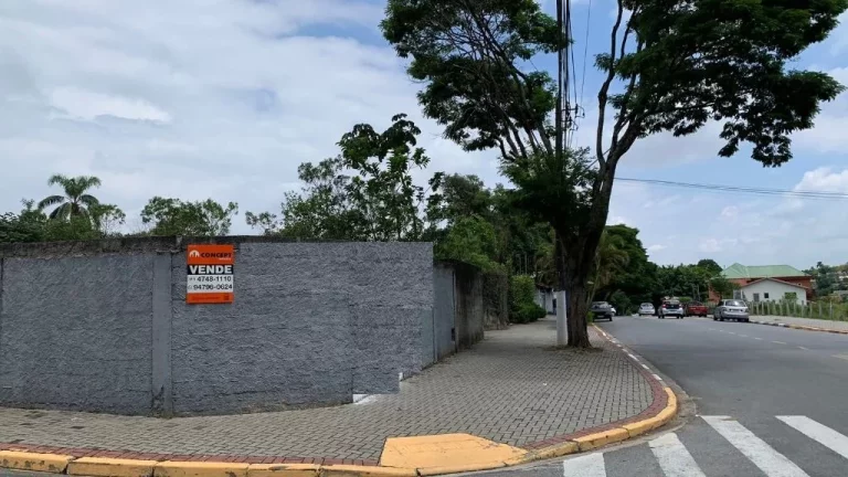 Imagem Terreno à venda, 270 m² por R$ 600.000,00 - Vila Júlia - Poá/SP