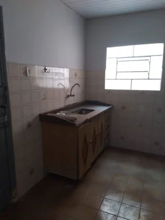 Imagem Casa com terreno 10 x 25 em avenida 2 Dormitórios e 1 Vaga